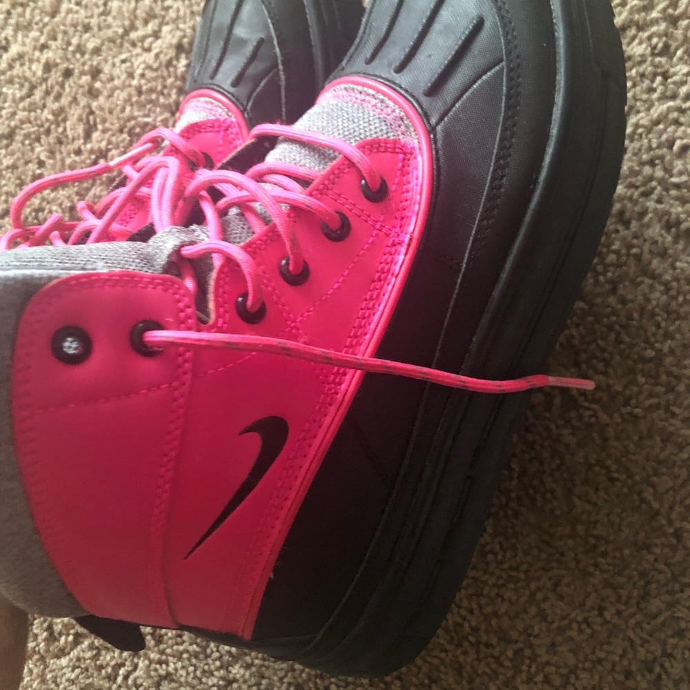 Nike boots